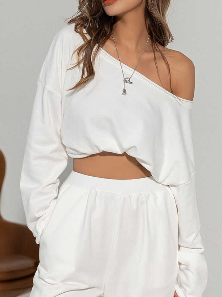 Greta – Off Shoulder Pullover