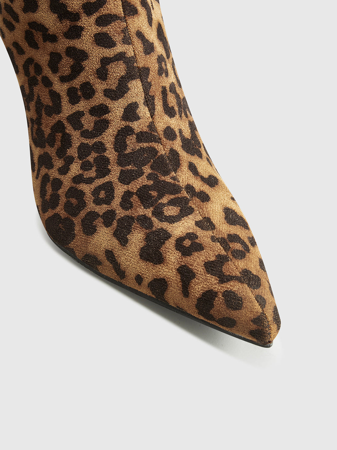 Tiffy – Leoparden Stiefel im Wilden Look