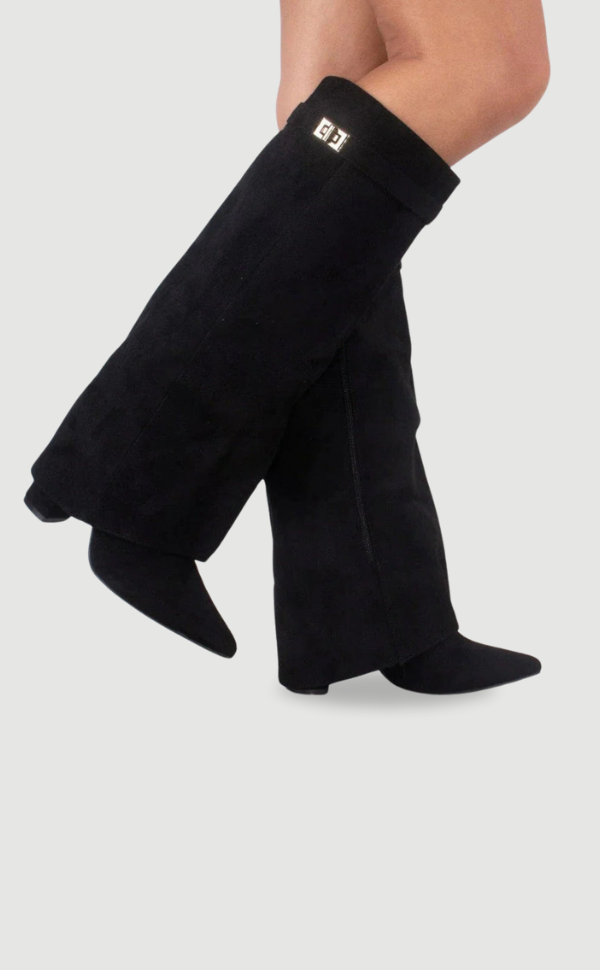 Tasha – Elegante Damenstiefel aus hochwertigem Suede mit goldenen Akzenten