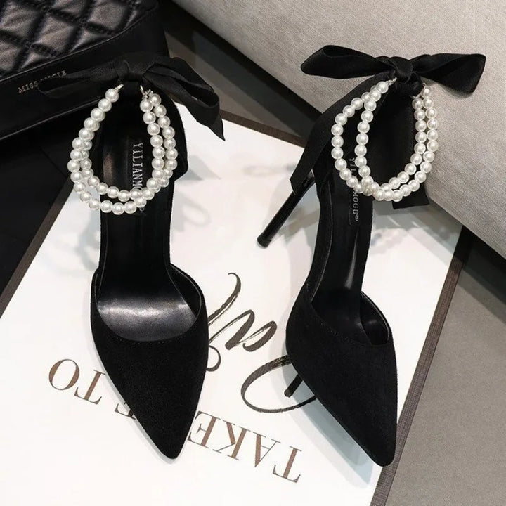 Diana - Schwarze Pumps mit Perlen