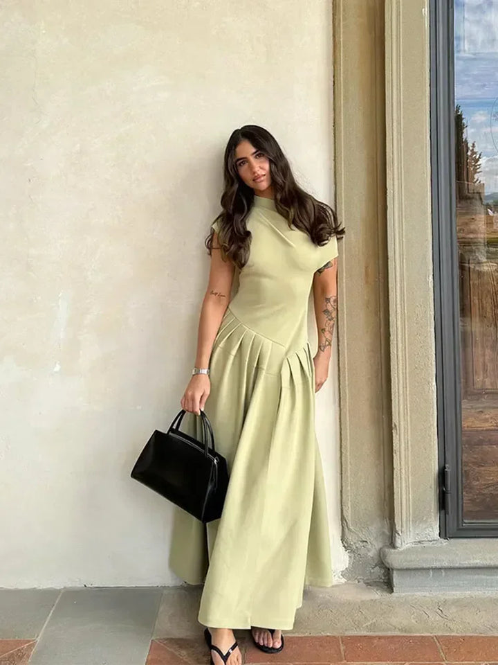Valessia – Trendiges schulterfreies Maxikleid mit tailliertem Schnitt