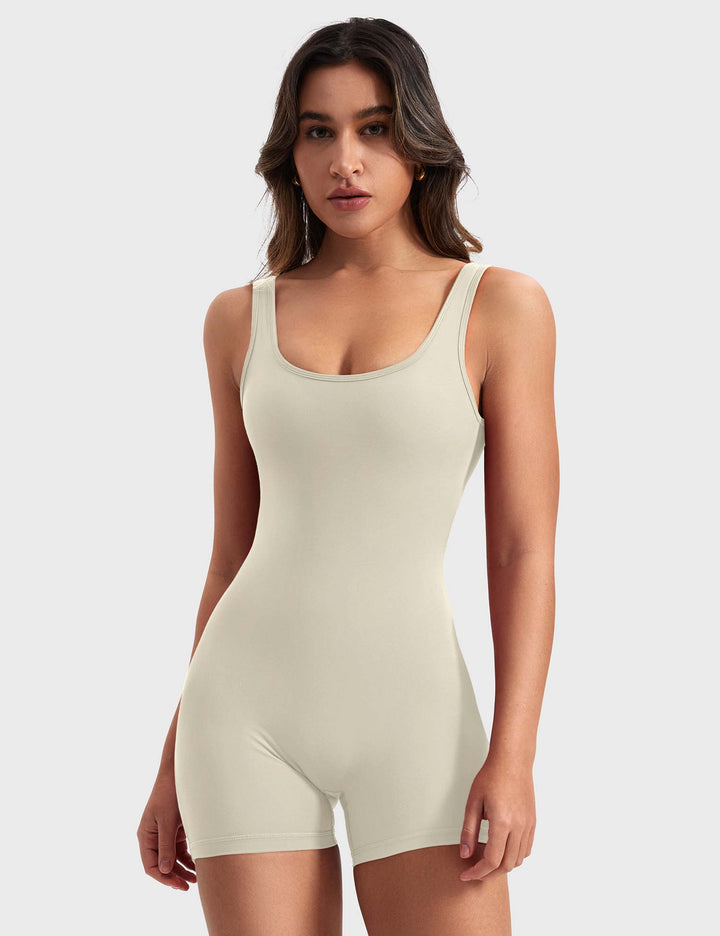 Caisey – V Back Romper